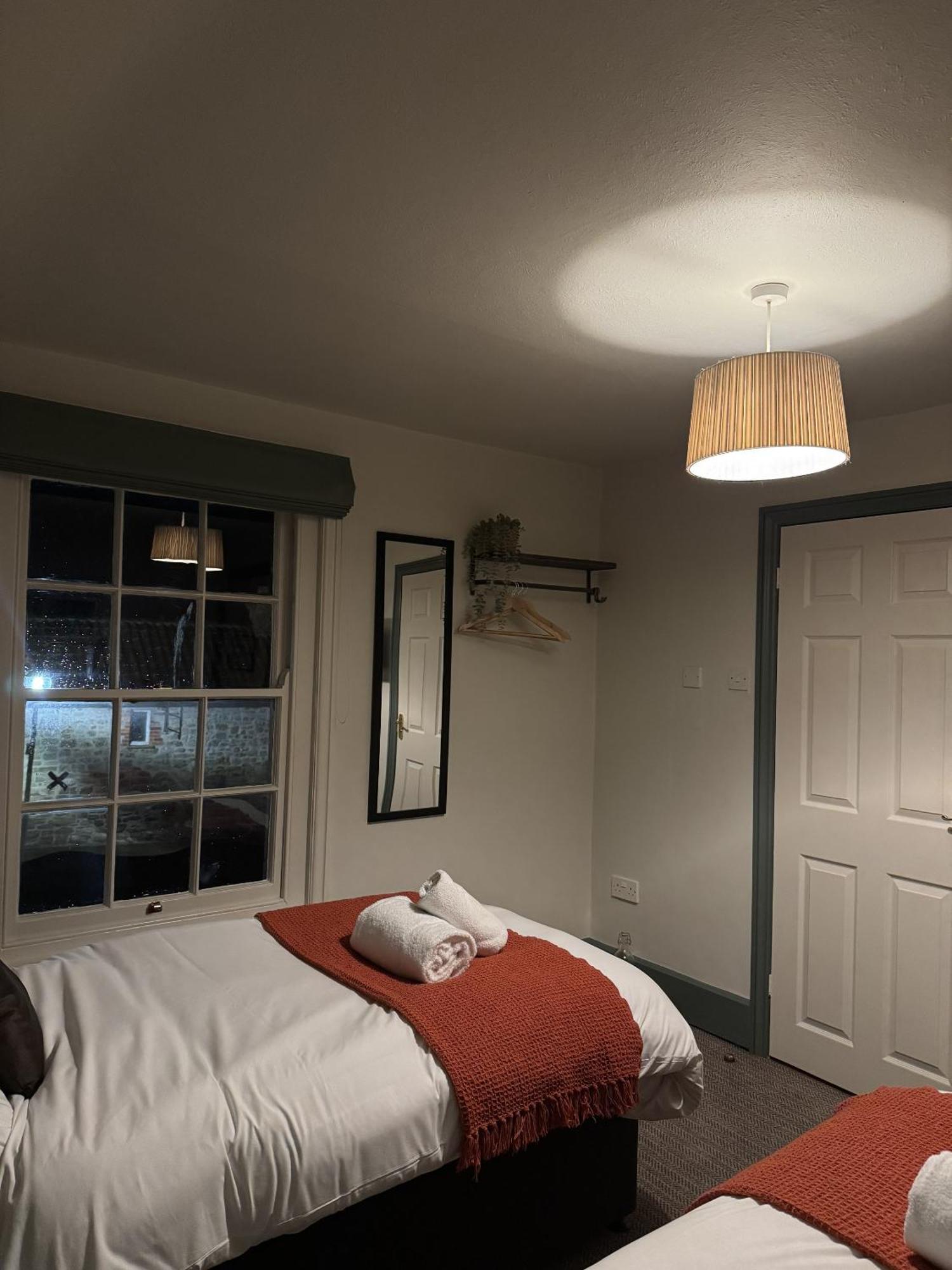 The Whod A Thought It Bed & Breakfast Glastonbury Phòng bức ảnh